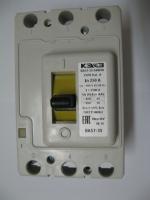 Фото трёхполюсного автоматического выключателя ВА 57-35 340010 на 250 ампер выпуска КЭАЗ