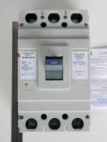 Фотография силового автоматического выключателя (производства компании ПромФактор) FMC4 на ток 250А