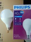 Фотография светодиодной (LED) лампы мощностью 40 Вт с цоколем Е40 изготовления Philips