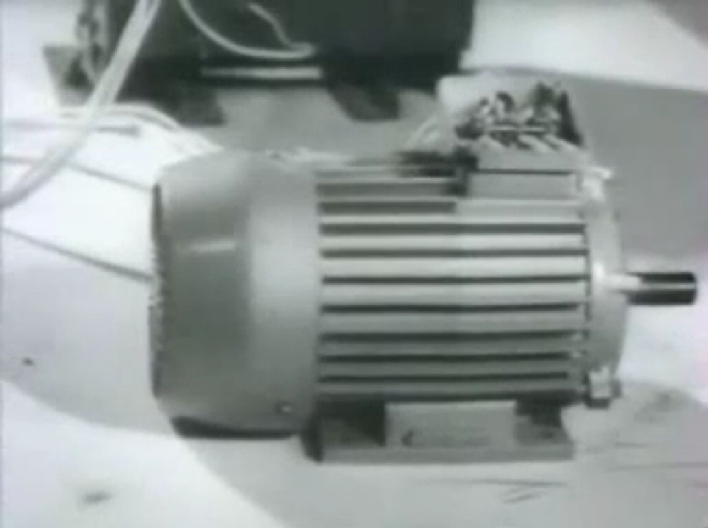 Изображение асинхронного электрического двигателя